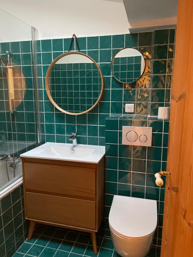 Sous Les Toits De St Tropez Apartment Сен Тропе Екстериор снимка